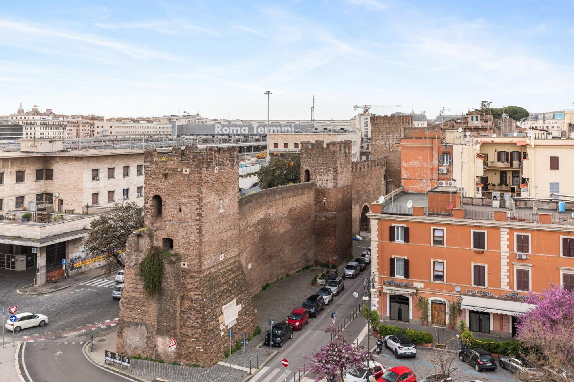 Termini Station Lightsome 3br Rome